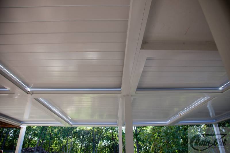 Residential Louvered Roofs